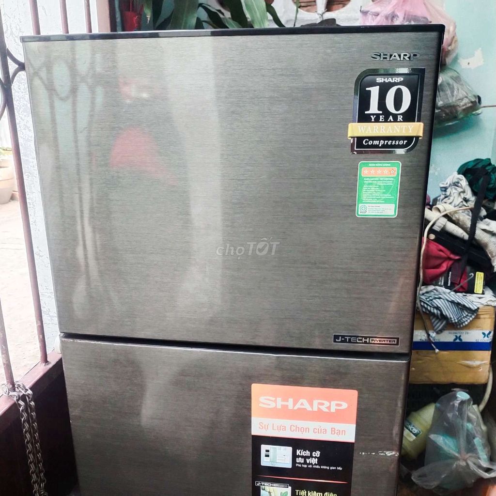 Bán tủ lạnh shapr inverter tiết kiệm điện.