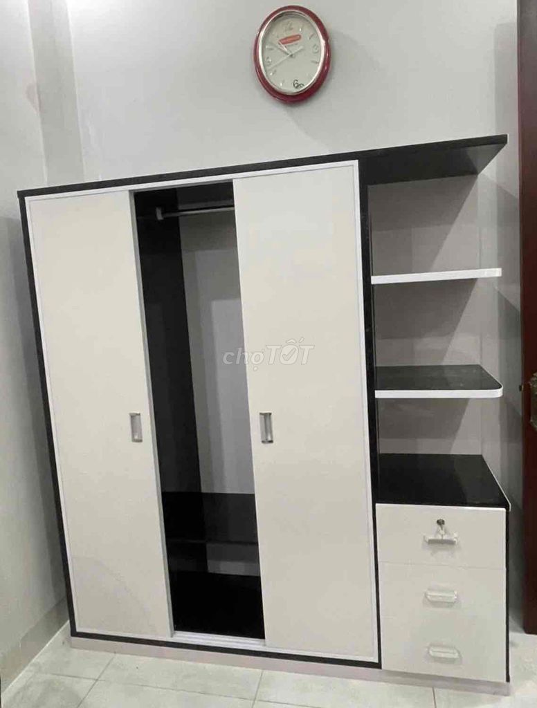 Tủ quần áo Đài Loan Nhựa Trắng, Đen 1m8. Mua bán Tủ, kệ gia đình tại Thị xã Bến Cát Bình Dương được đăng bởi Hong Le hình 1