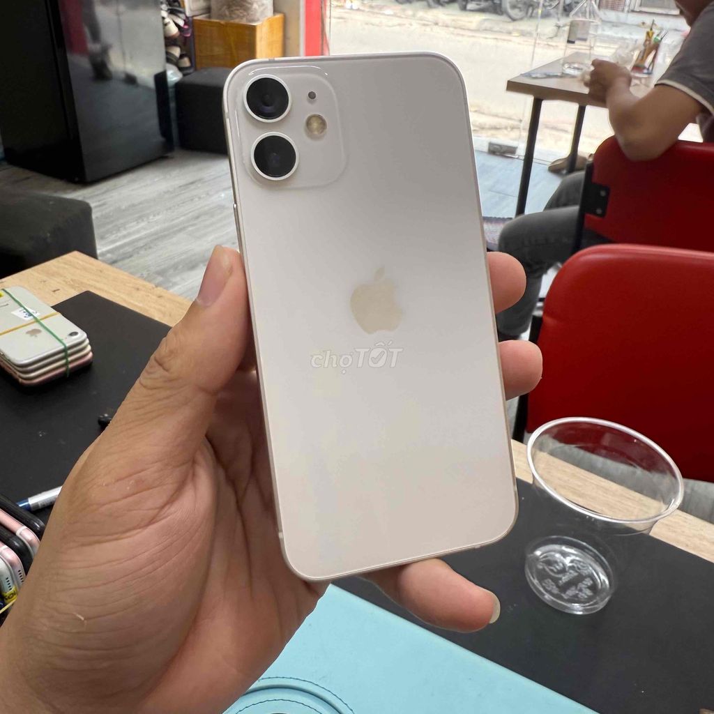 Apple iPhone 12 mini 128GB Trắng. Mua bán Điện thoại tại Quận Gò Vấp Tp Hồ Chí Minh được đăng bởi Nguyễn Cảnh Khá hình 1