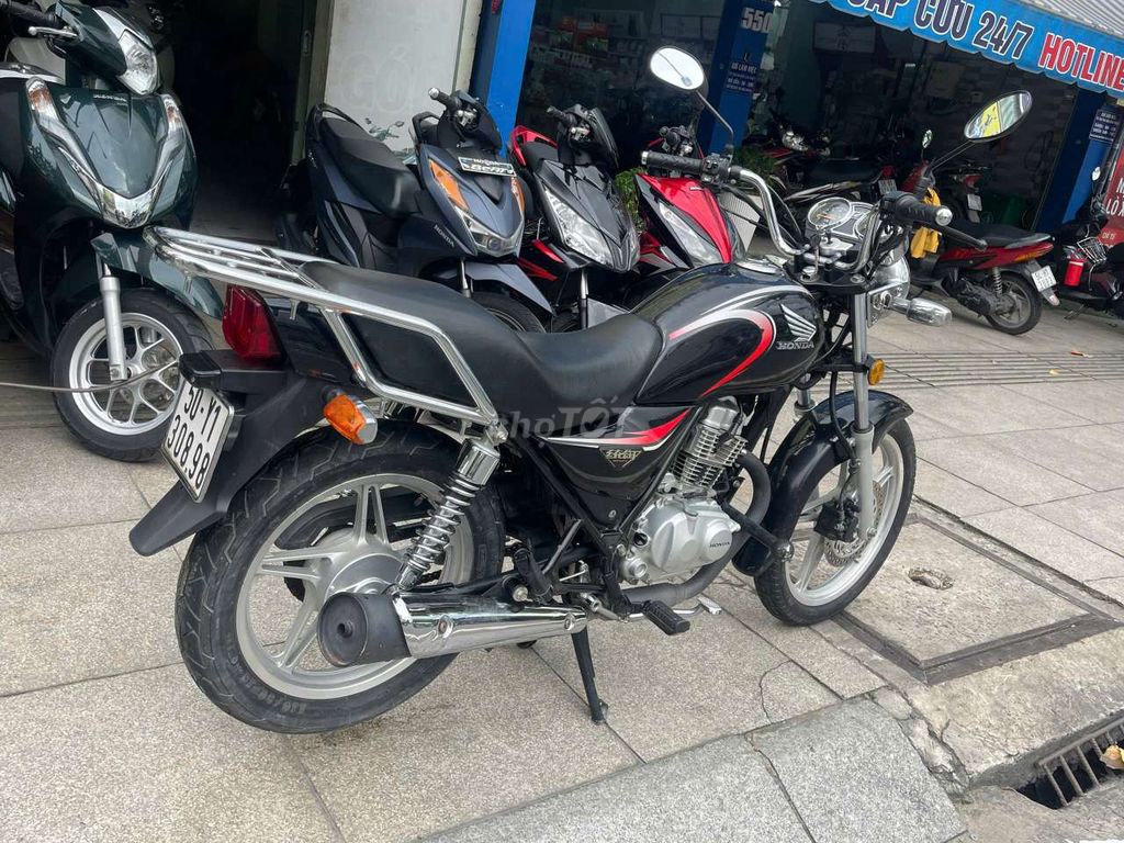 Honda cb125 2019 mới 90% Bstp chính chủ. Mua bán Xe máy tại Quận Tân Phú Tp Hồ Chí Minh được đăng bởi Tuanduy hình 5