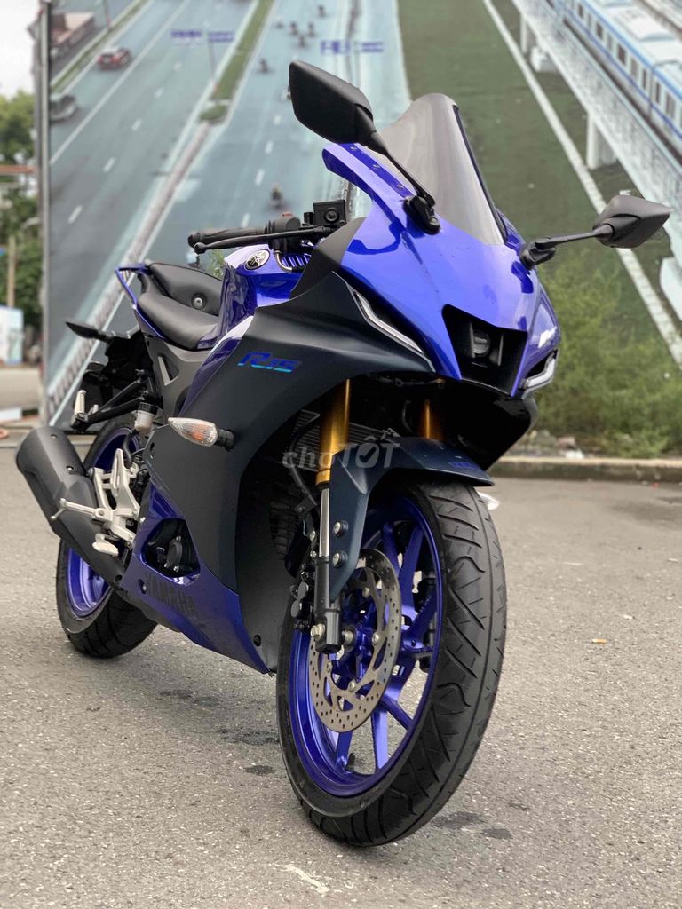 R15 V4  - xe chùm mền. Mua bán Xe máy tại Quận 1 Tp Hồ Chí Minh được đăng bởi Duy hình 3