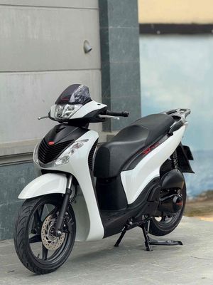 SH 150i ABS 2022 UP Ý LƯỚT. Mua bán Xe máy tại Thành phố Thủ Đức Tp Hồ Chí Minh được đăng bởi Vũ Vũ