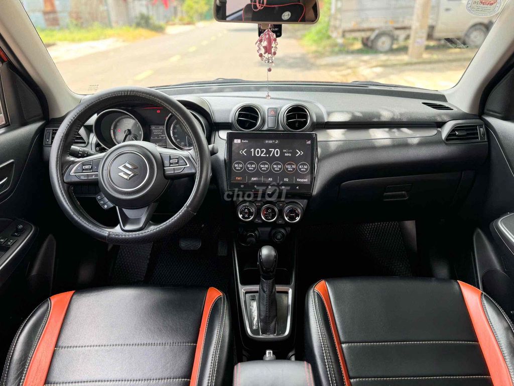 Suzuki Swift 2021 GLX 1.2 AT - Zzin 100%. Mua bán Ô tô tại Thành phố Buôn Ma Thuột Đắk Lắk được đăng bởi Hoàng Quang hình 2