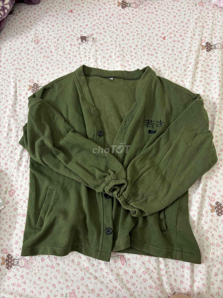Áo khoác cardigan. Mua bán Quần áo tại Huyện Phúc Thọ Hà Nội được đăng bởi Thu Trang Nguyễn hình 1