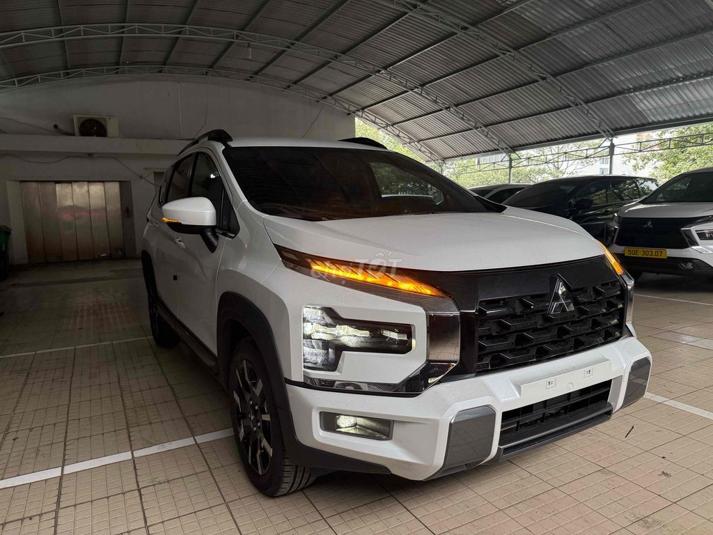 ✅ XPANDER CROSS +GIẢM 100TB + BẢO HIỂM+ FULL QUÀ ✅. Mua bán Ô tô tại Quận 6 Tp Hồ Chí Minh được đăng bởi Quang Hiếu hình 3