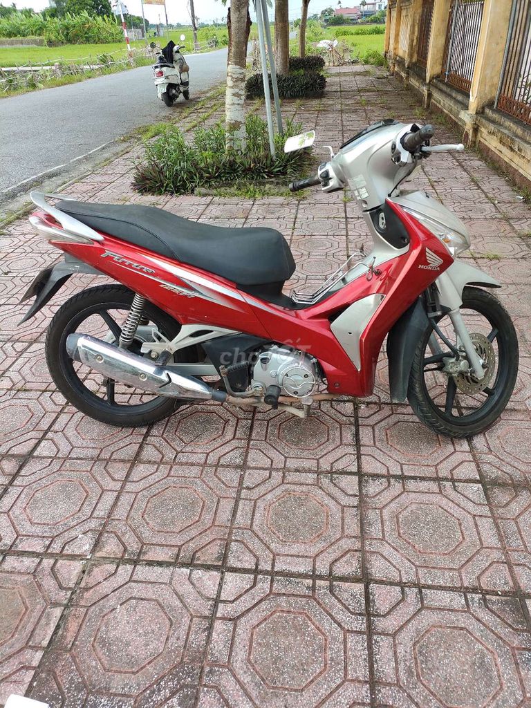 Nhà thừa xe cần bán. Mua bán Xe máy tại Huyện Quỳnh Phụ Thái Bình được đăng bởi Thàng Công hình 2