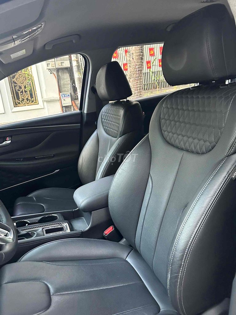 Hyundai Santafe 2.2D tiêu chuẩn sx 2021 siêu đẹp. Mua bán Ô tô tại Quận Cầu Giấy Hà Nội được đăng bởi Cao Quý hình 10
