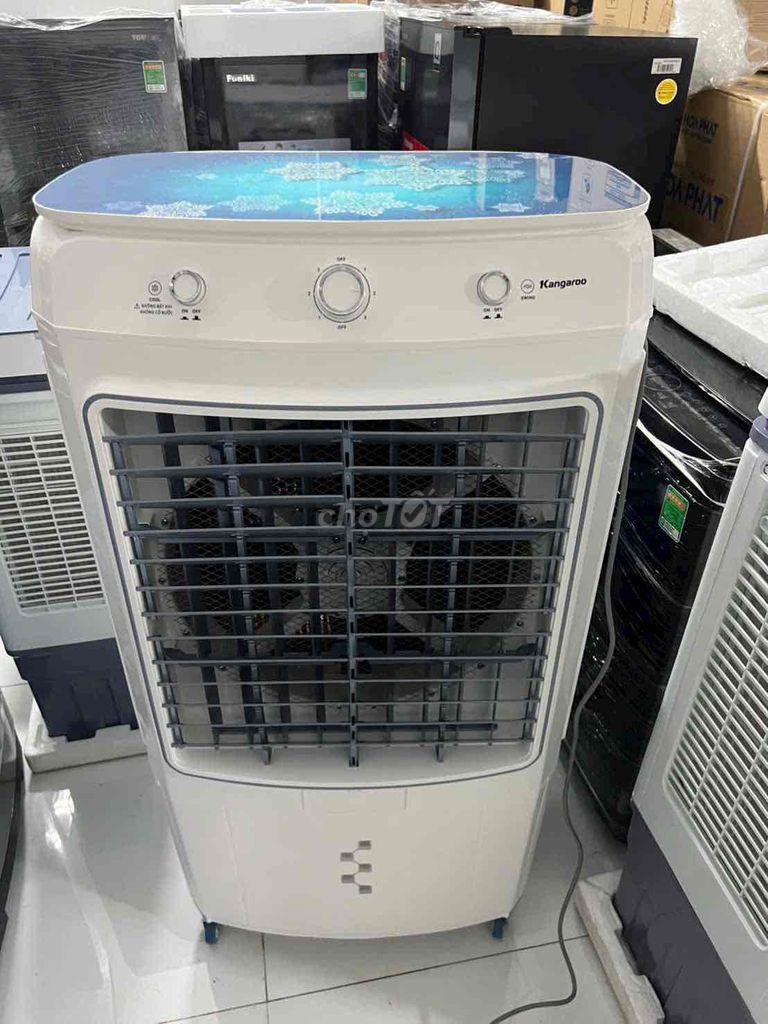 Quạt hơi nước Kangaroo Trắng. Mua bán Quạt tại Thành phố Ngã Bảy Hậu Giang được đăng bởi Nhy Ng hình 1