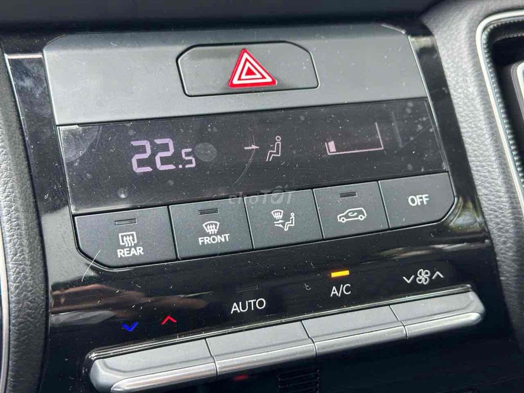 Kia Sonet 2024 1.5 Premium	 - 888 km. Mua bán Ô tô tại Quận 8 Tp Hồ Chí Minh được đăng bởi Đăng Xe Lướt hình 16