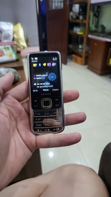 Nokia 6700 Bạc