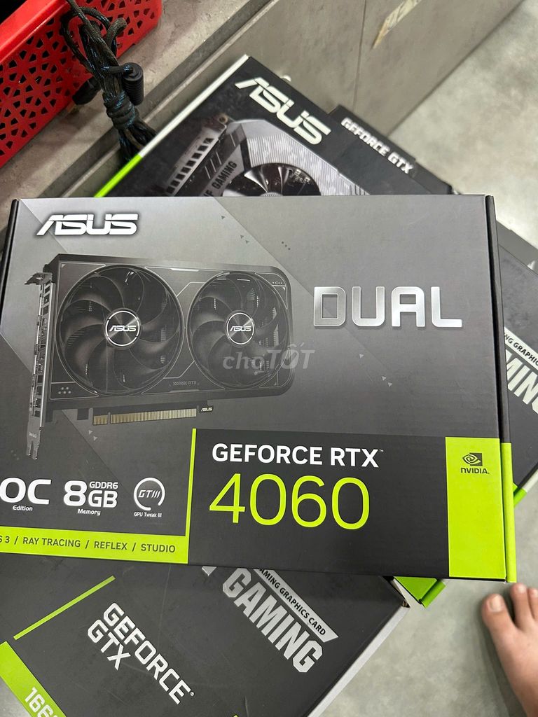 RTX 4060 ASUS DUAL OC 8G NEW