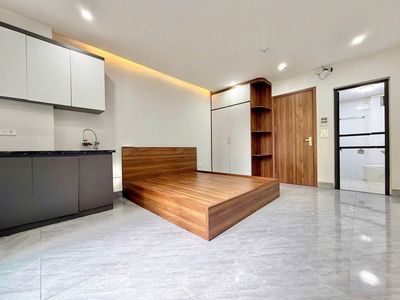 STUDIO BAN CÔNG KÍNH THOÁNG SÁNG, GẦN ĐH VĂN HIẾN, CÔNG THƯƠNG
