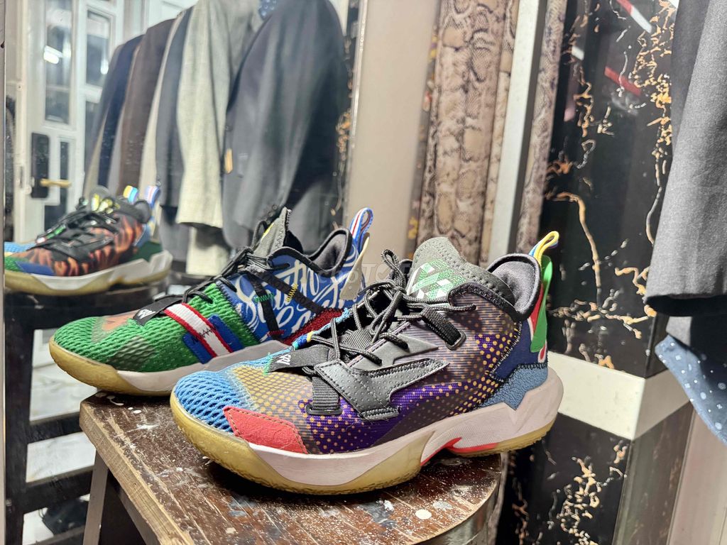 Thanh lý tủ giày - chính hãng - sz 40-41