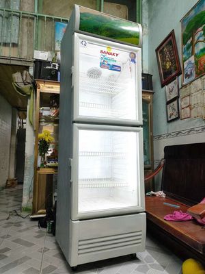 Tủ mát Sanaky 400 lít làm lạnh nhanh tiết kiệm đi. Mua bán Tủ lạnh tại Quận 12 Tp Hồ Chí Minh được đăng bởi Hà Trung Hiếu