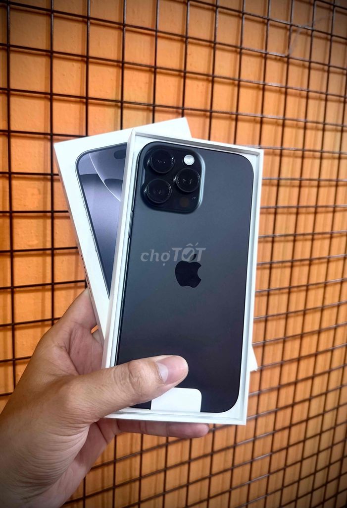 Apple iPhone 16 Pro Max 256GB pin 100% bh3/1/27. Mua bán Điện thoại tại Quận Ninh Kiều Cần Thơ được đăng bởi  HVM STORE  hình 1