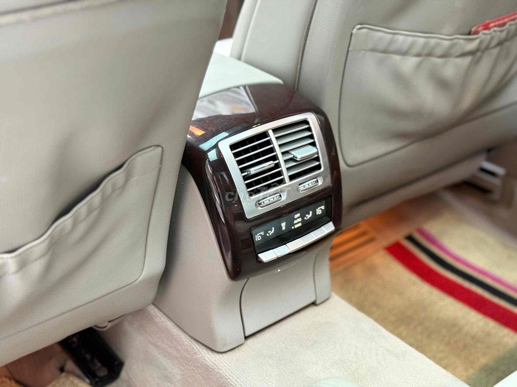 Mercedes Benz S Class 2010 S400 Hybrid - 90000 km. Mua bán Ô tô tại Quận 11 Tp Hồ Chí Minh được đăng bởi Lê Đình Luật hình 2