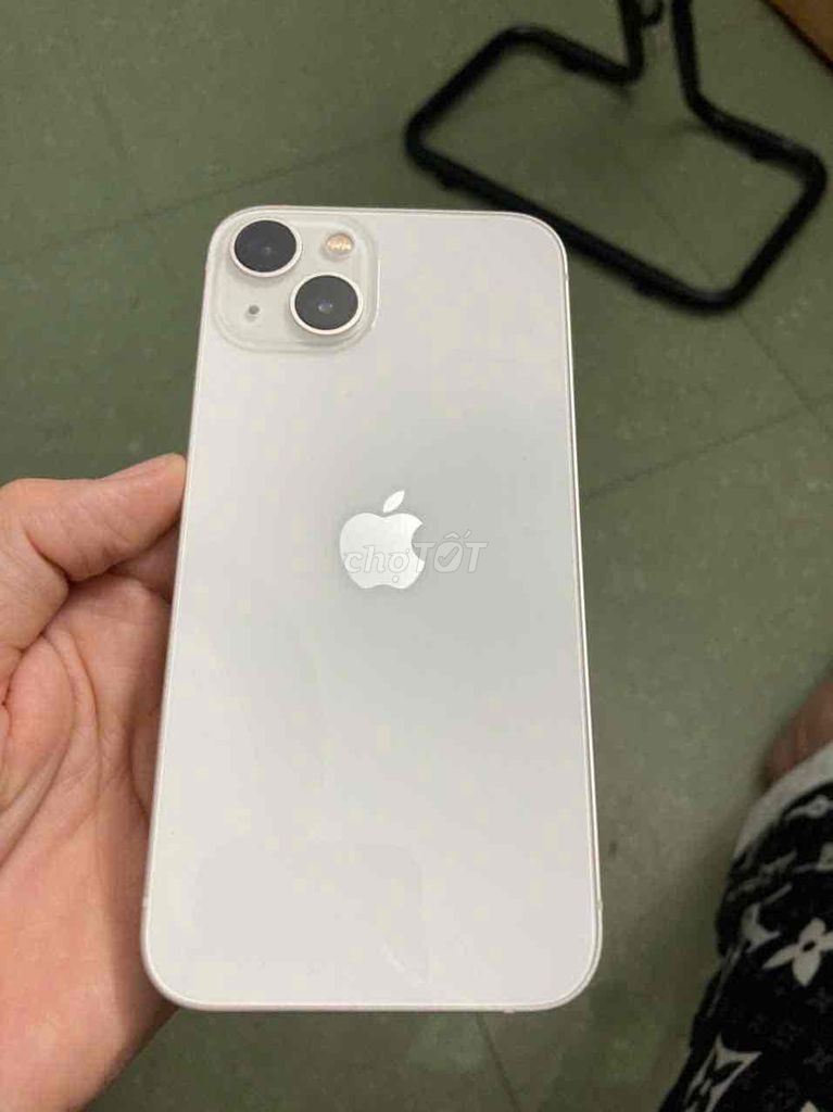 Apple iPhone 13 128GB Trắng. Mua bán Điện thoại tại Quận Liên Chiểu Đà Nẵng được đăng bởi Út Bờm hình 1