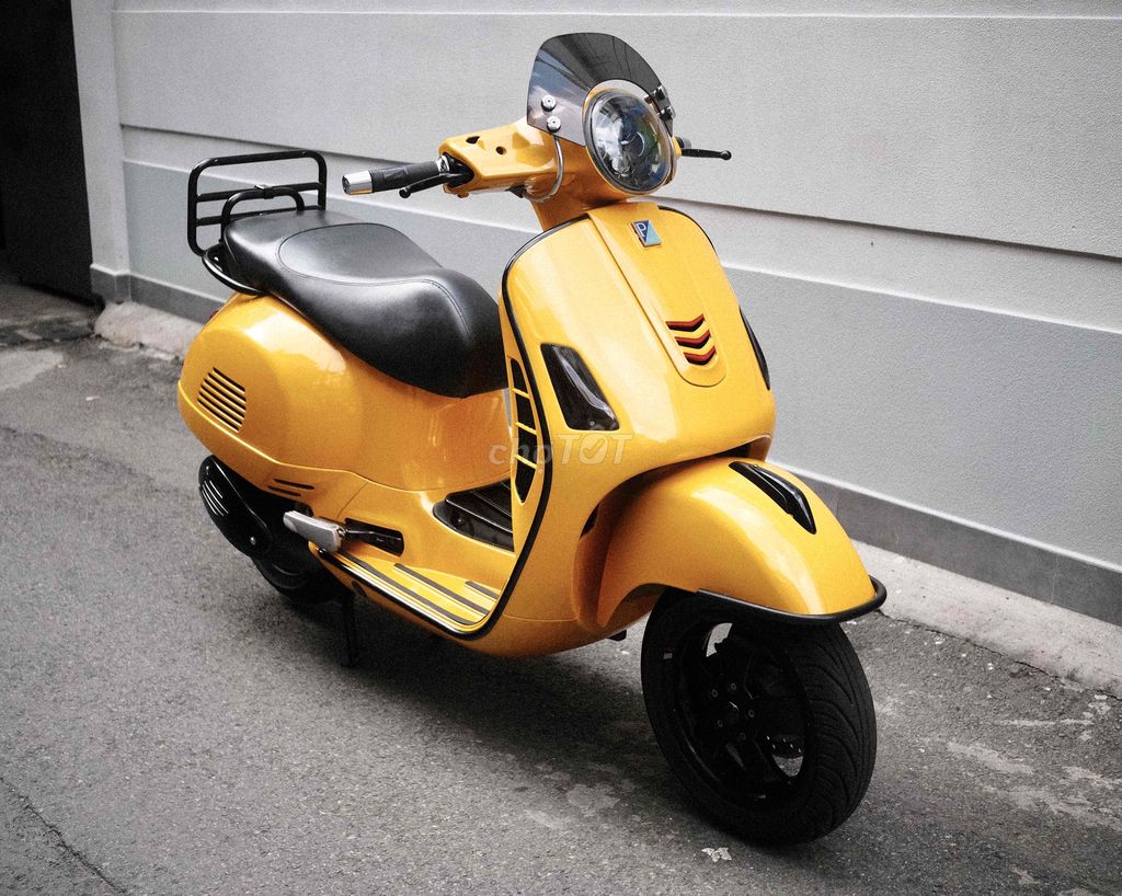 Vespa GTS 300 chính chủ bảo dưỡng kỹ