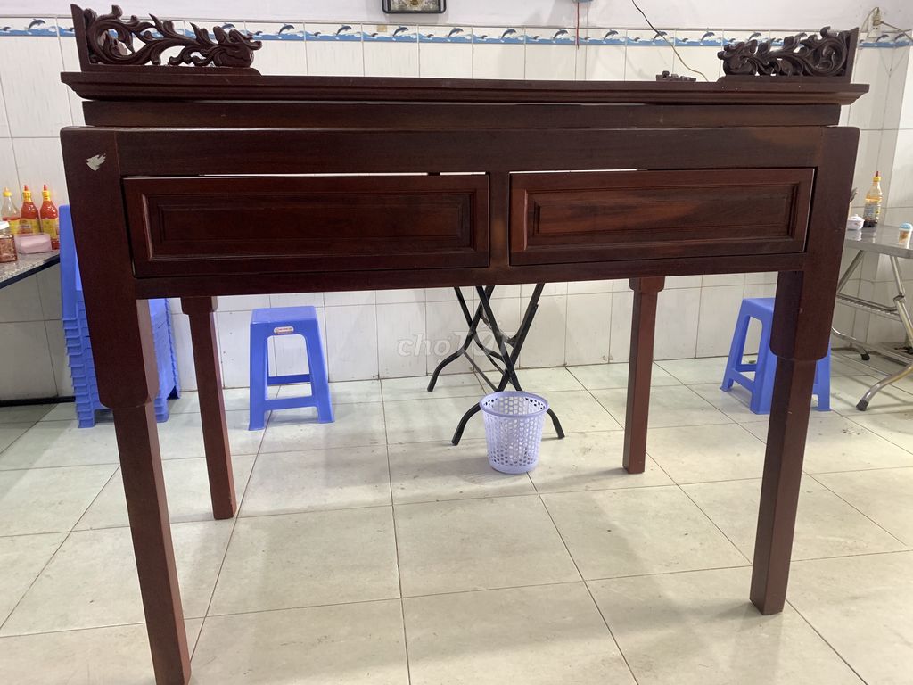 Bàn thờ Gỗ gõ Nâu đỏ 1.5m x 0.9m x 1.4m Còn mới. Mua bán Nội thất, đồ gia dụng khác tại Thành phố Biên Hòa Đồng Nai được đăng bởi Thành Hưng hình 1