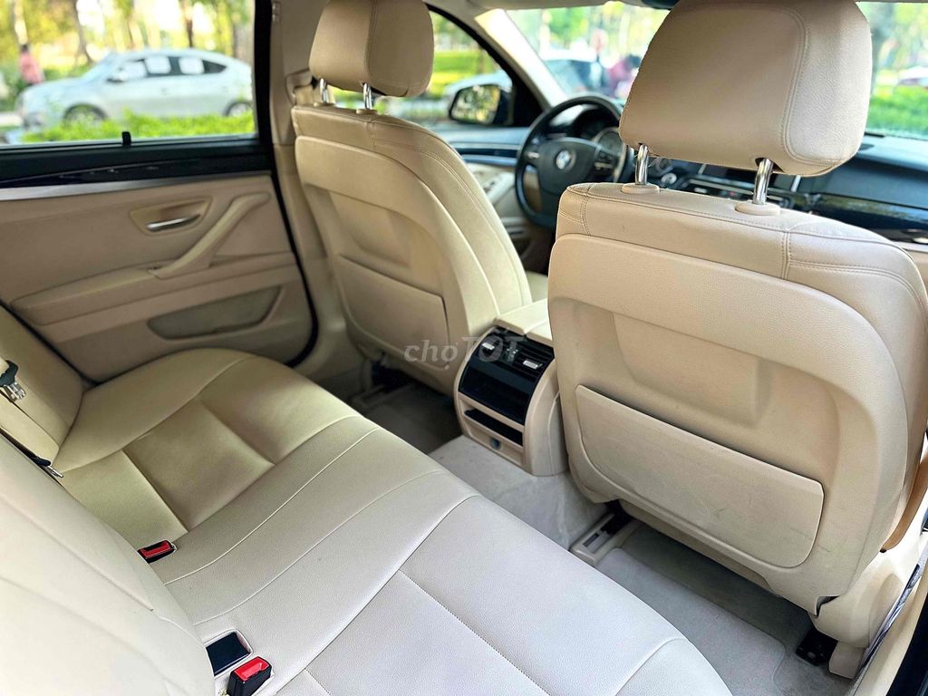 BMW 520i 2014 Đen 110000 km. Mua bán Ô tô tại Quận Hoàng Mai Hà Nội được đăng bởi Cường hình 16