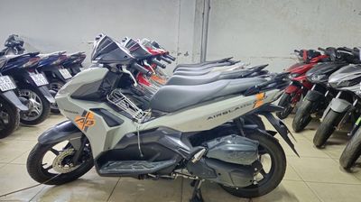 Airblade 2022 xám xi măng, bản Limited. Mua bán Xe máy tại Quận Thanh Xuân Hà Nội được đăng bởi xe máy Tươi Hồng Sơn