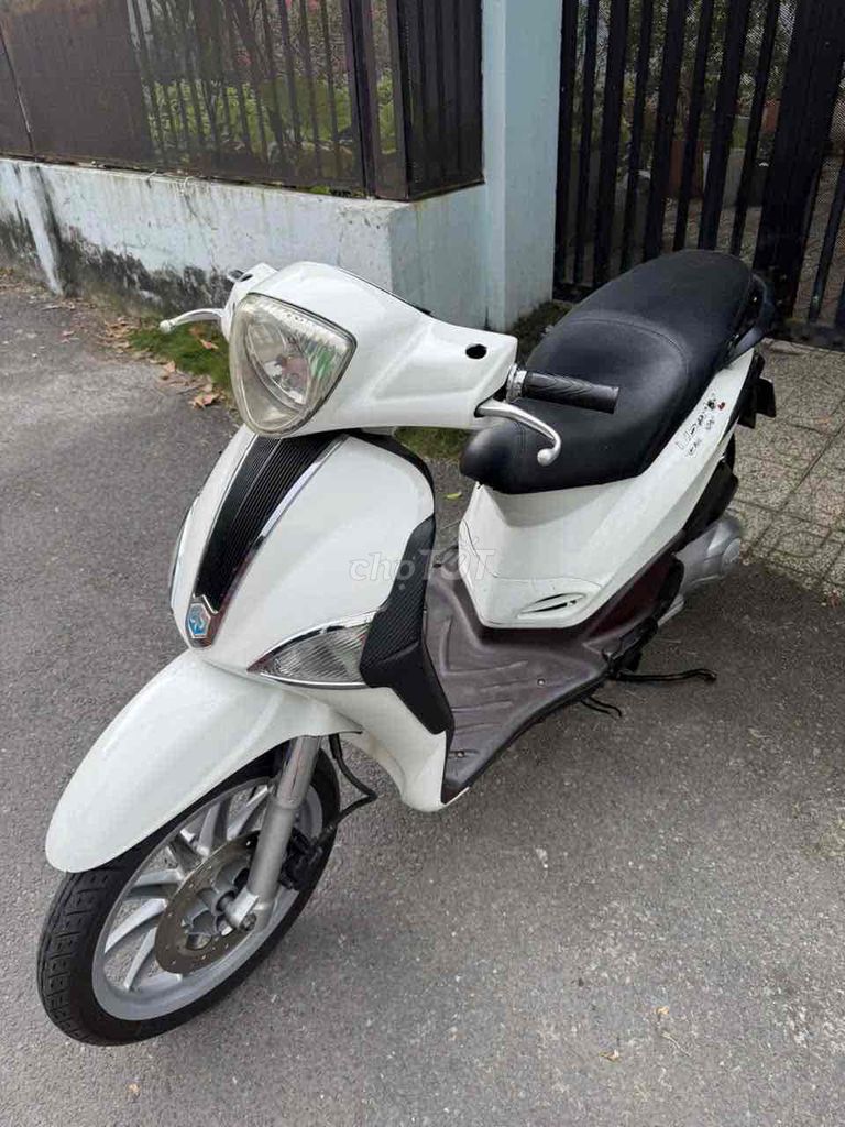 piaggio Liberty Fi 2013 3v ie bstp dễ nhìn giá tốt. Mua bán Xe máy tại Thành phố Thủ Đức Tp Hồ Chí Minh được đăng bởi Nguyễn hảo hình 2