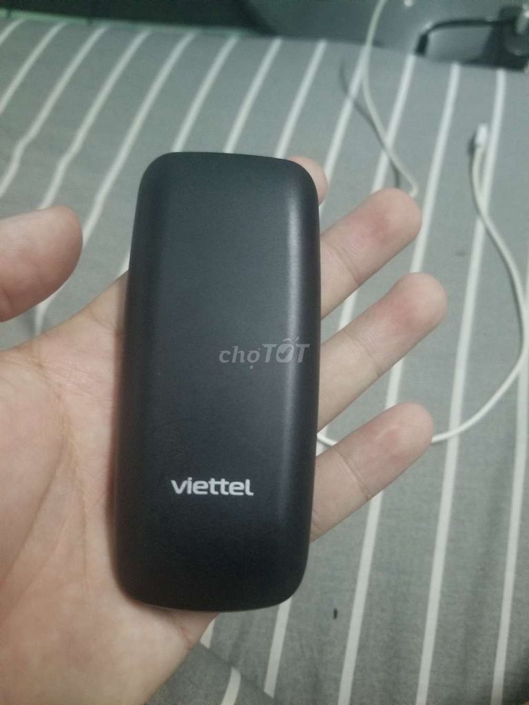 Điện thoại Viettel Đen 4G LTE. Mua bán Điện thoại tại Thành phố Thủ Dầu Một Bình Dương được đăng bởi bao hình 1