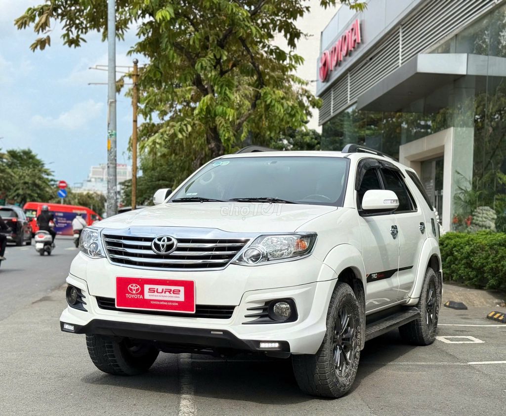 Toyota Fortuner 2016 2.7V TRD -  GIÁ CÒN GIẢM MẠNH. Mua bán Ô tô tại Quận Gò Vấp Tp Hồ Chí Minh được đăng bởi Mr Chánh TOYOTA SURE hình 1