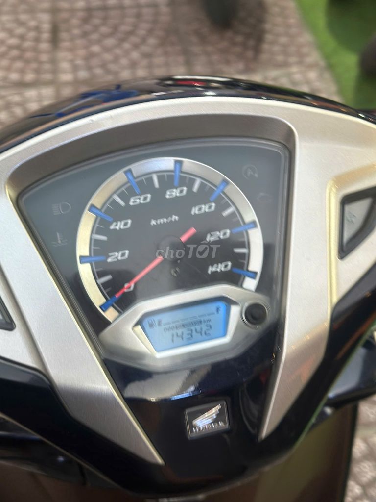 Honda Lead 125cc 2016 bs 59h1-65297. Mua bán Xe máy tại Quận Phú Nhuận Tp Hồ Chí Minh được đăng bởi MrS Linh Xe39 hình 3