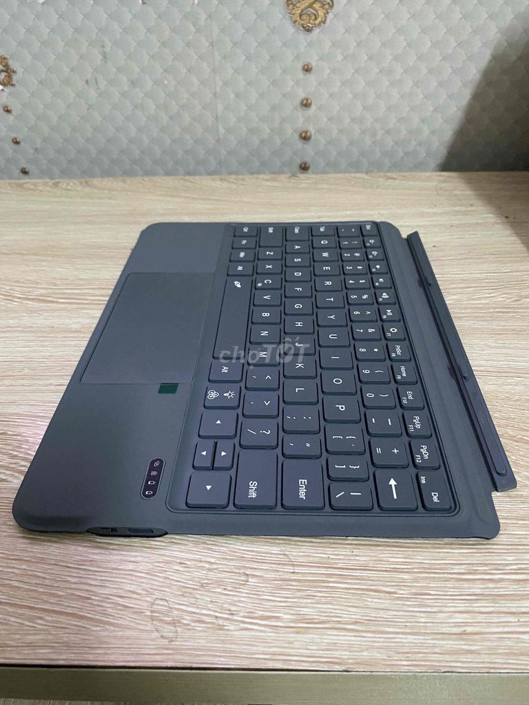 Bàn phím Microsoft Surface Go Bluetooth Xám Mới. Mua bán Phụ kiện (Màn hình, Chuột...) tại Quận 10 Tp Hồ Chí Minh được đăng bởi Phan Nin hình 1