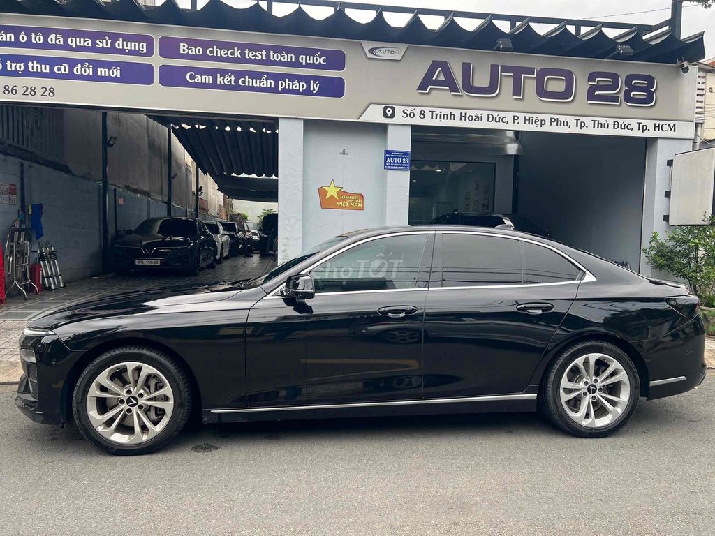 VinFast Lux A Plus 2022 Черный 29 000 км