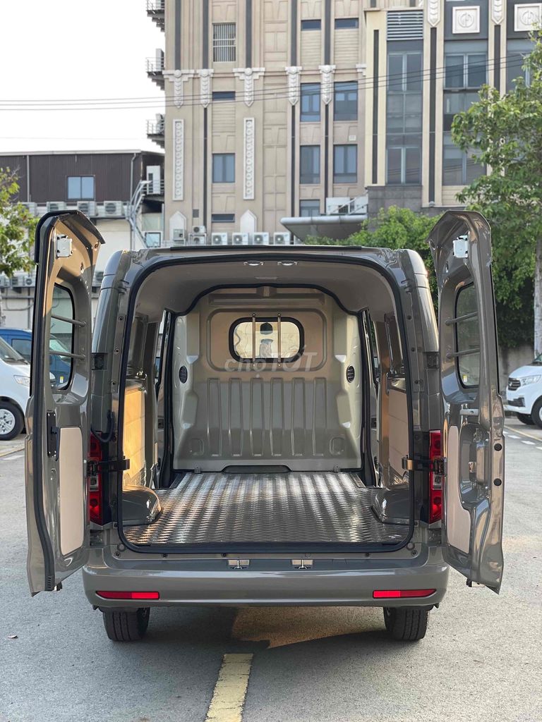 Tải Van TF480V2S trả trước 112tr góp 5tr/1 Tháng. Mua bán Xe tải, xe ben tại Thành phố Thủ Đức Tp Hồ Chí Minh được đăng bởi THACO TẢI THỦ ĐỨC  hình 4