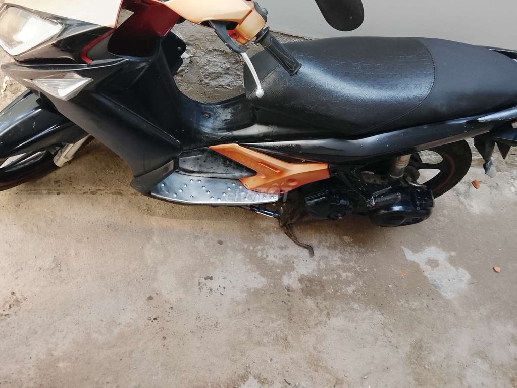 Bán  yamaha Novo5. Mua bán Xe máy tại Thành phố Nha Trang Khánh Hòa được đăng bởi TNT  hình 2