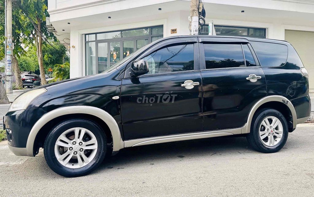 Mitsubishi Zinger 2009 GLS 2.4 MT 8 CHỖ RỘNG RÃI. Mua bán Ô tô tại Huyện Bình Chánh Tp Hồ Chí Minh được đăng bởi Anh Khanh hình 12