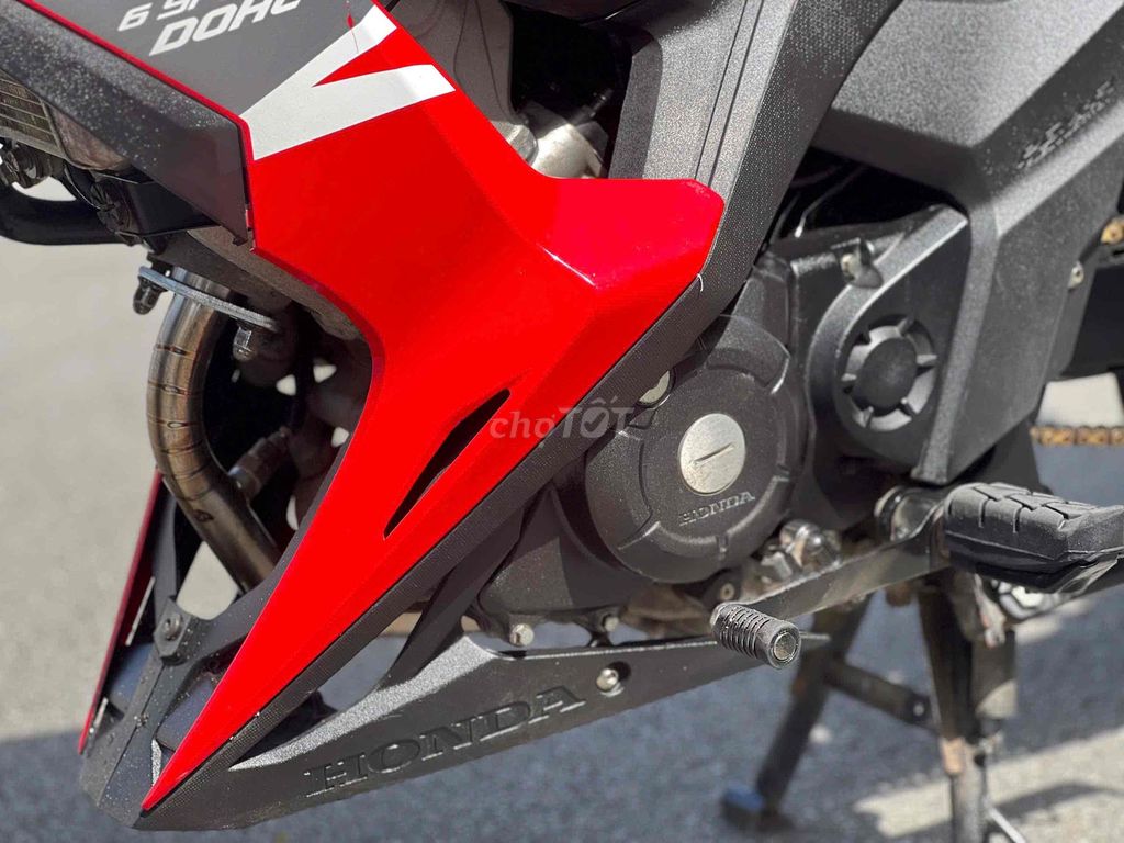 Honda Sonic 150 2019 Trắng Đỏ 18000 km. Mua bán Xe máy tại Quận 11 Tp Hồ Chí Minh được đăng bởi Hưng Từ hình 9