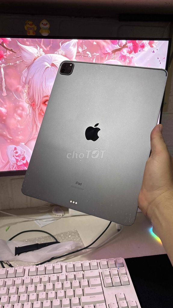 iPad Pro 12.9" 2020 màu xám wifi