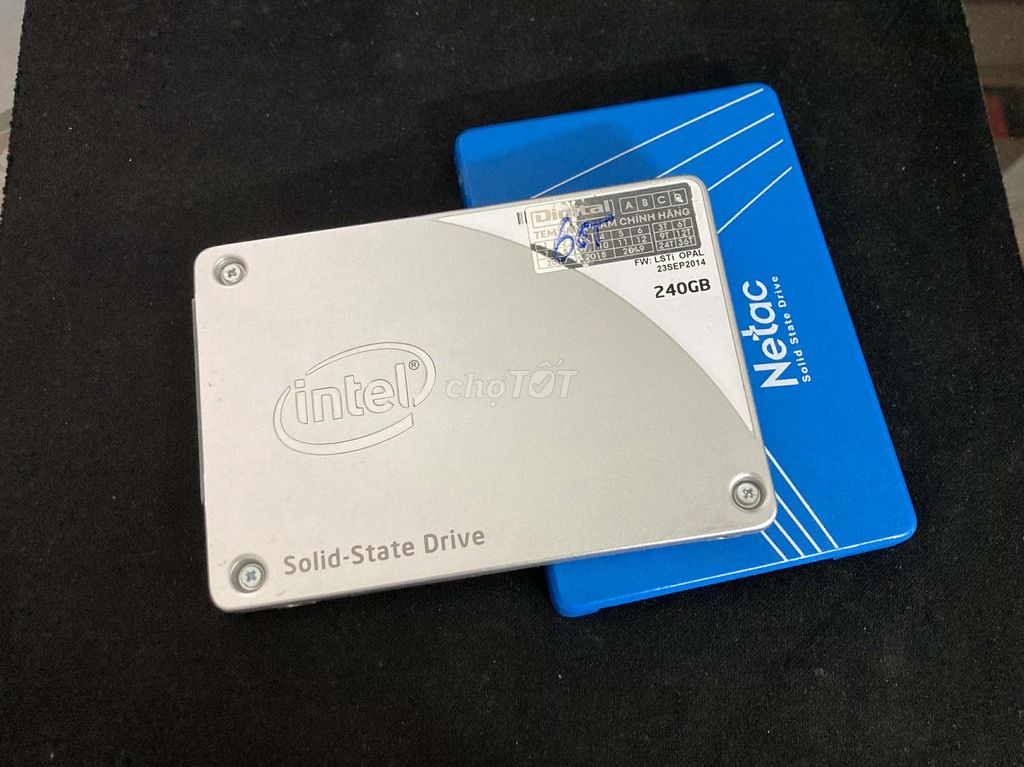 Ổ cứng SSD Intel 240GB Đã sử dụng. Mua bán Linh kiện (RAM, Card...) tại Quận 12 Tp Hồ Chí Minh được đăng bởi Lâm Đức hình 1