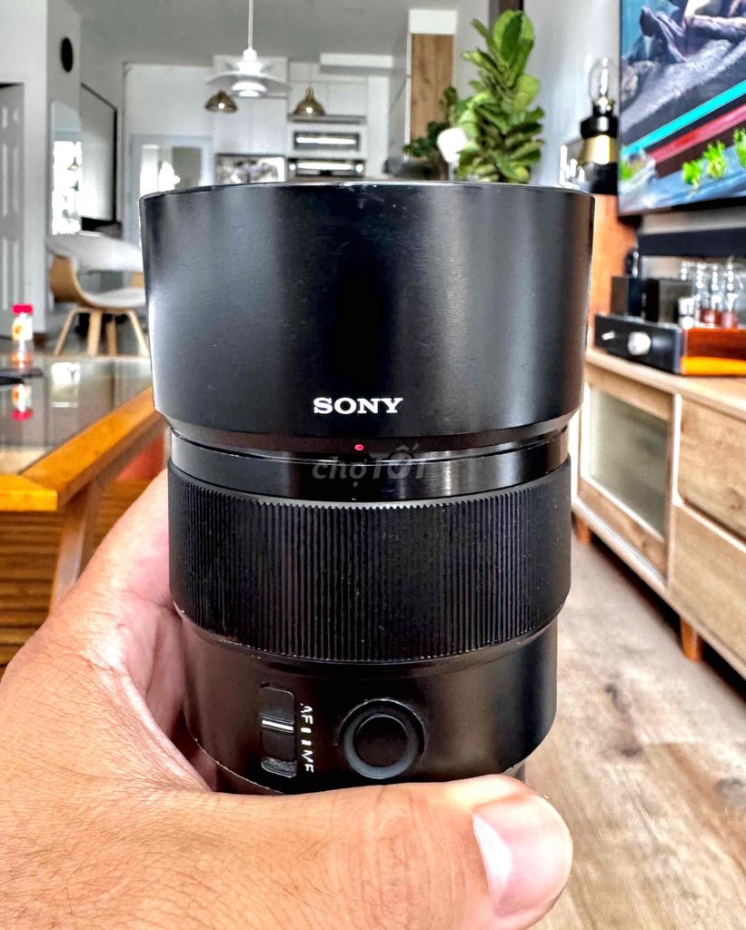 Ống kính máy ảnh Sony 85f1.8. Mua bán Máy ảnh, Máy quay tại Quận 7 Tp Hồ Chí Minh được đăng bởi Cuong Dinh hình 1