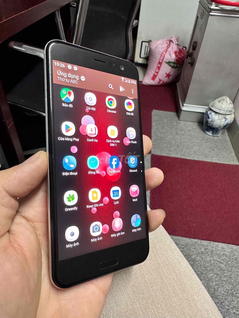 HTC U11 6/128 zin nguyên bản.