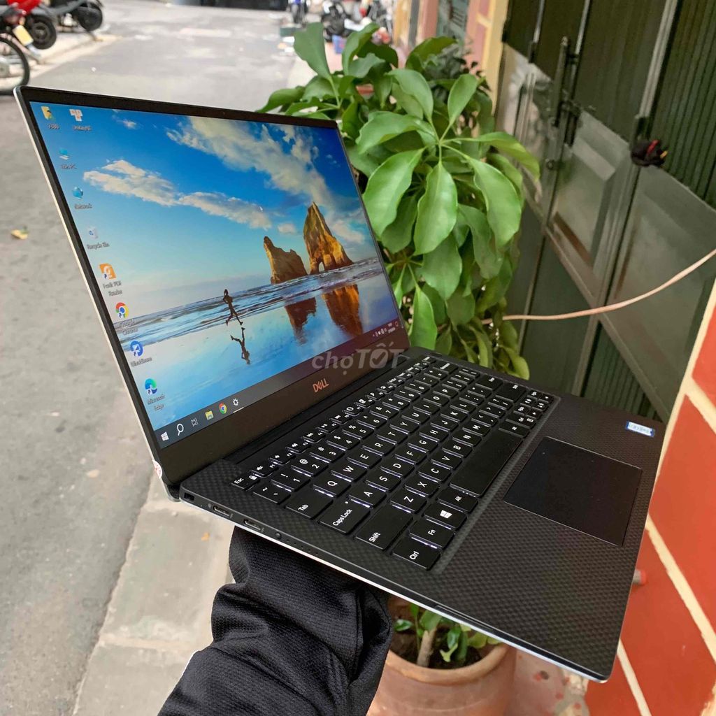Dell XPS 13 9380 i7-8565U 13.3 inch 16GB/256GB. Mua bán Laptop tại Quận Thanh Xuân Hà Nội được đăng bởi HùNg NguyỄn hình 1