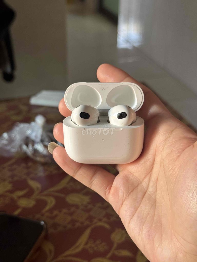 Tai nghe Apple AirPods 3 Trắng. Mua bán Tivi, Âm thanh tại Huyện Long Điền Bà Rịa - Vũng Tàu được đăng bởi tài 15t hình 1