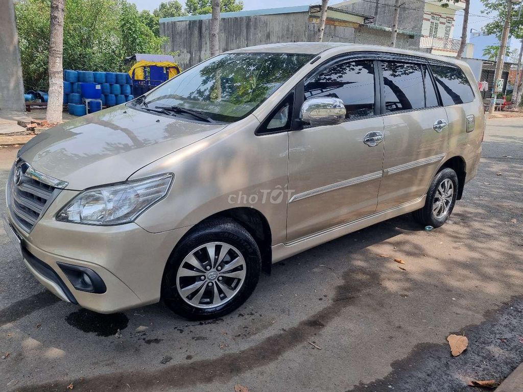 Toyota innova 2016 2.0V - 100000 km. Mua bán Ô tô tại Thị xã Bến Cát Bình Dương được đăng bởi Lâm Văn Kỳ hình 10
