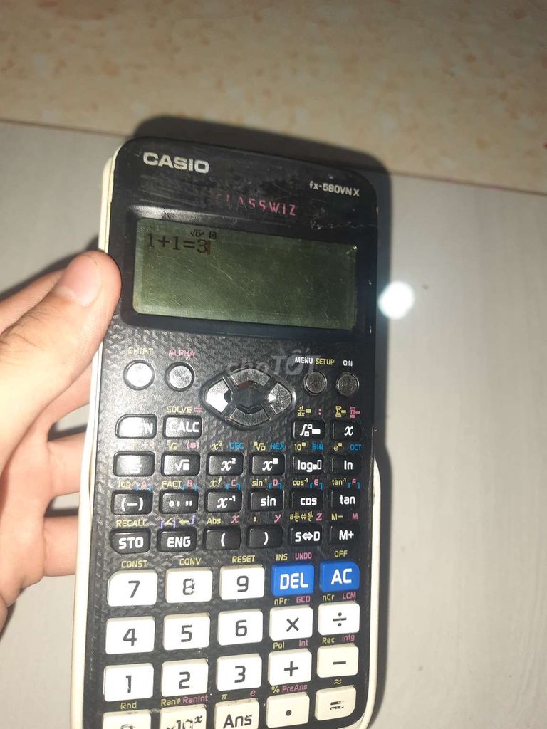 Máy tính Casio fx-580VN X Đen trắng. Mua bán Đồ dùng văn phòng tại Huyện Đức Hòa Long An được đăng bởi Lê Hoàng Triều hình 1
