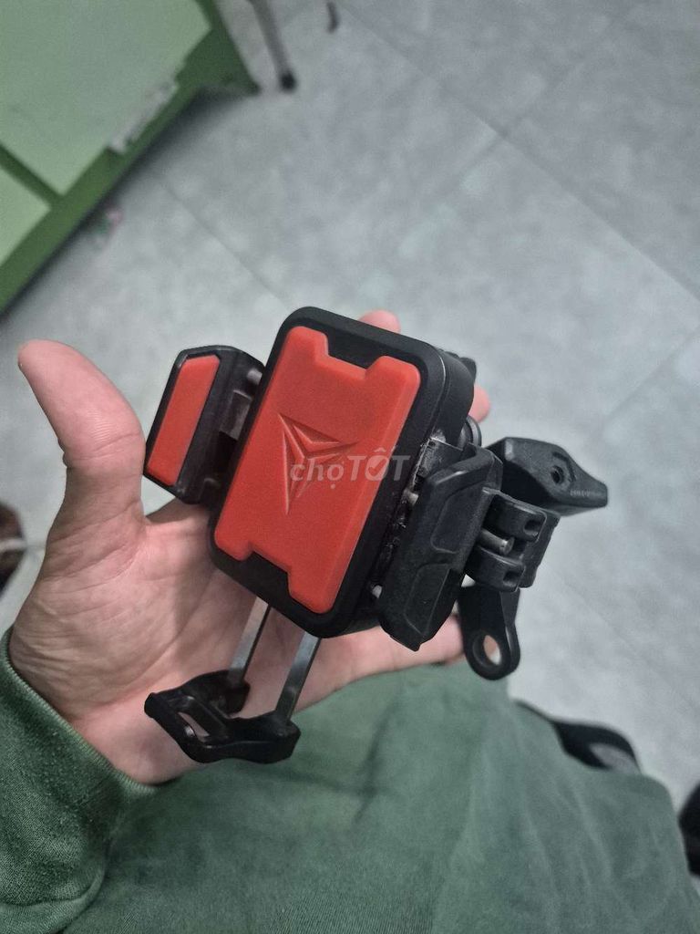 Giá đỡ điện thoại Motowolf Đen đỏ xe máy cũ. Mua bán Phụ kiện (Màn hình, Chuột...) tại Quận 11 Tp Hồ Chí Minh được đăng bởi Tuấn Hòa Trần hình 1
