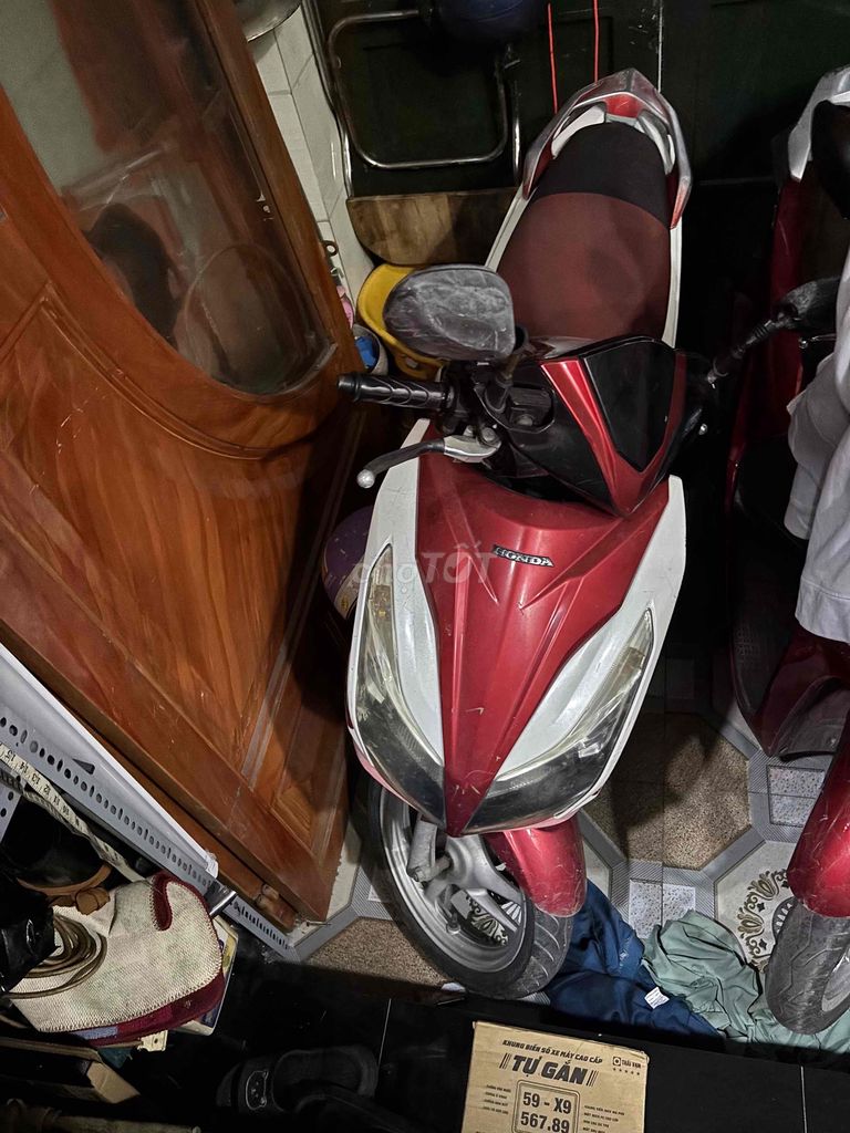 Honda Air Blade 2023 Спортивный красный белый