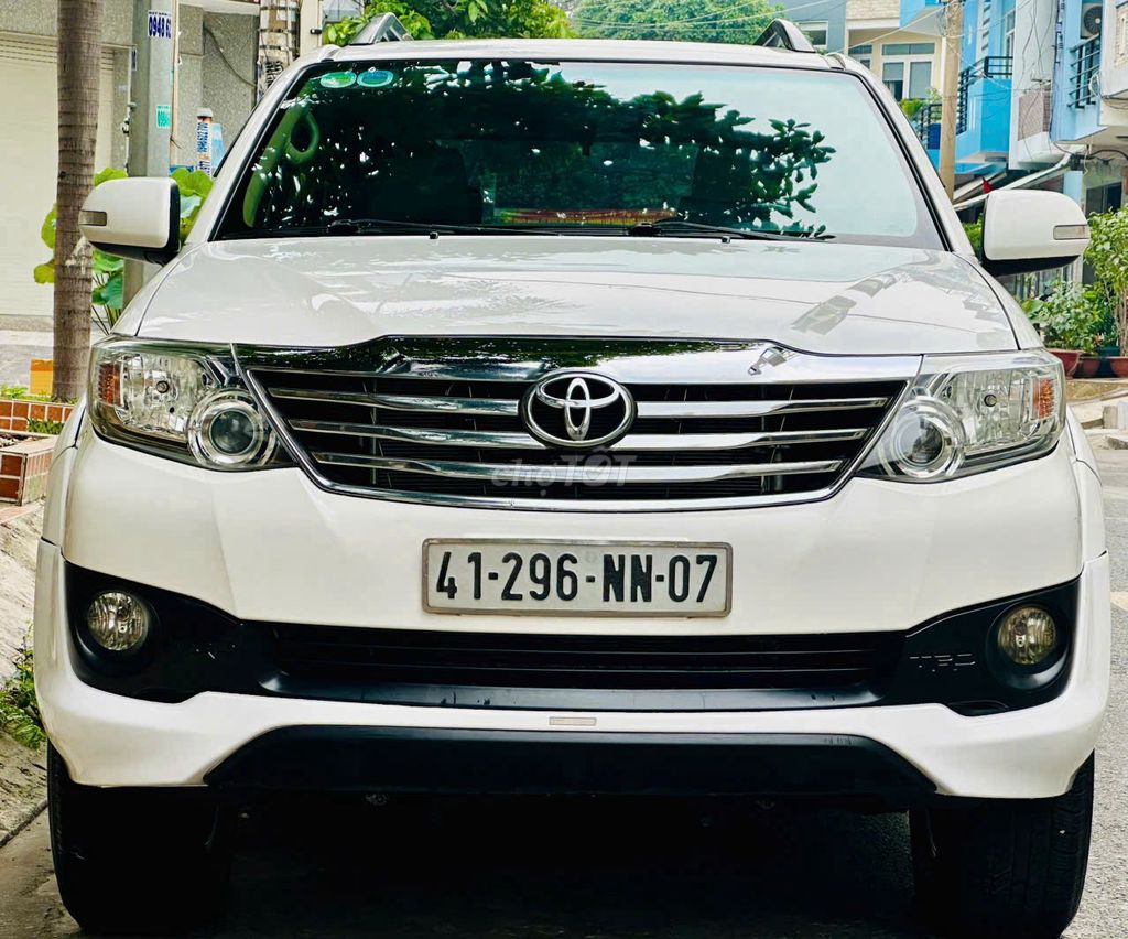 Chính chủ bán:Toyota Fortuner 2.7 Sportivo 2015