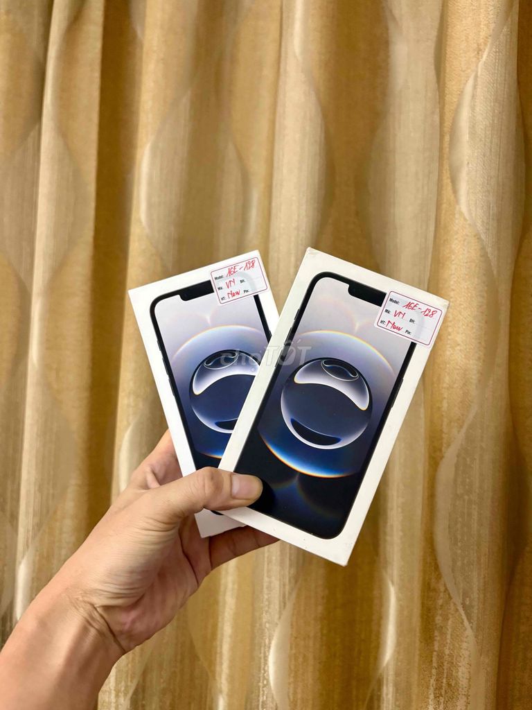 Apple iPhone 16E 128GB Vn Mới 100% Neweal. Mua bán Điện thoại tại Quận Đống Đa Hà Nội được đăng bởi Quý Hoàng hình 1