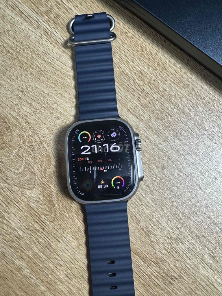Apple Watch Ultra 2 Titanium Xám. Mua bán Thiết bị đeo thông minh tại Thành phố Dĩ An Bình Dương được đăng bởi phương hình 1