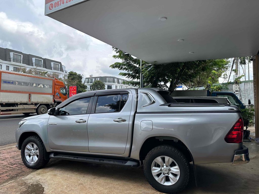 Toyota Hilux 2018 2.4G 4x4 MT - Hàng hiếm. Mua bán Ô tô tại Thành phố Buôn Ma Thuột Đắk Lắk được đăng bởi Trương Thanh hình 3