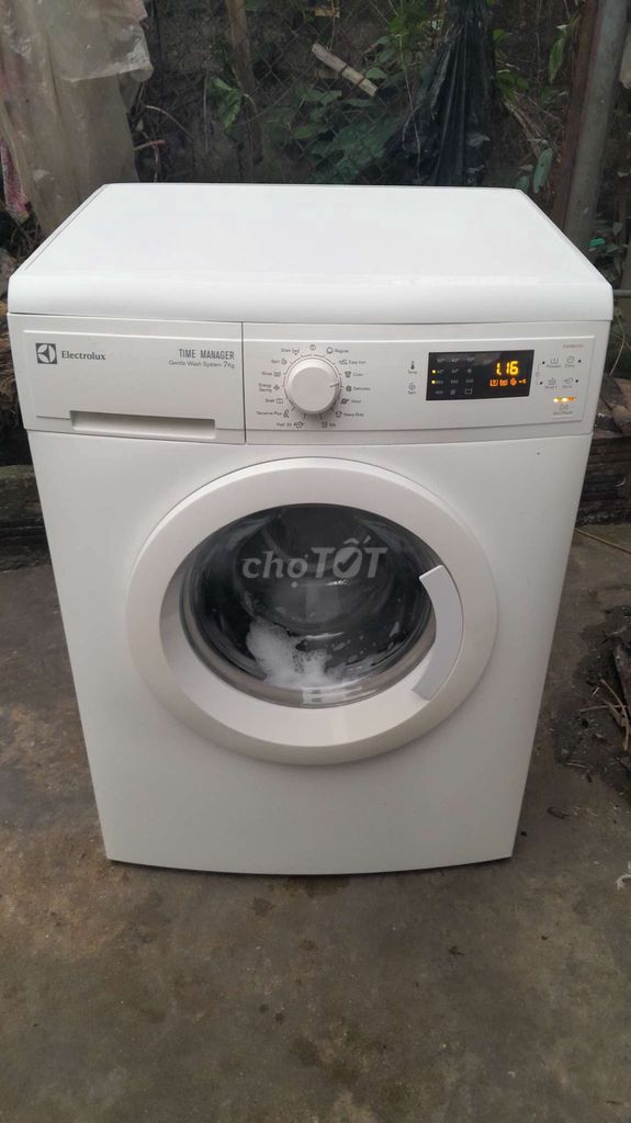 Cần pass lại máy giặt cửa ngang electrolux 7kg